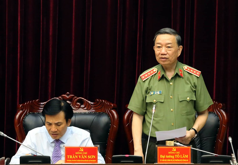 Bộ trưởng Bộ Công an Tô Lâm làm việc tại tỉnh Điện Biên