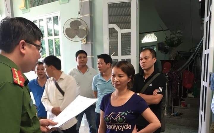 Cơ quan CSĐT đọc lệnh khởi tố, bắt tạm giam Trần Thị Hiền
