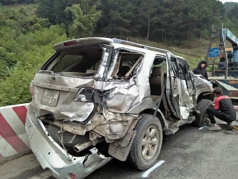 Sơn La: Điều tra, làm rõ vụ tai nạn liên hoàn trên Quốc lộ 6​