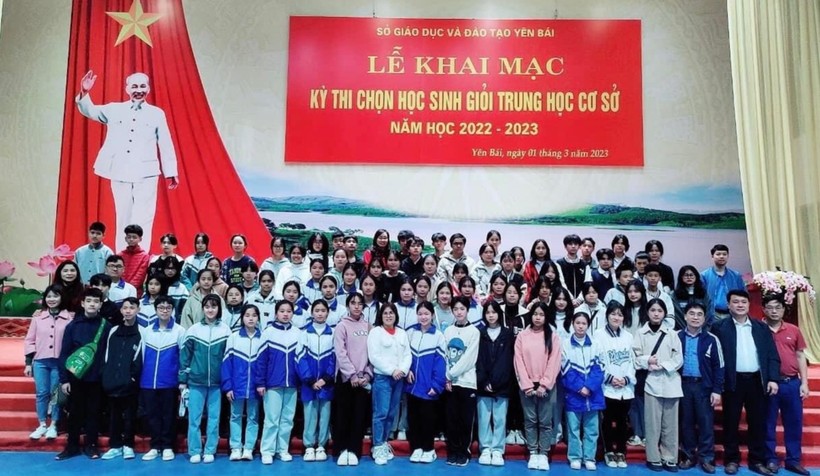 Đội tuyển dự thi của huyện Lục Yên.