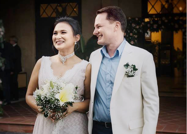 Chồng cũ Hồng Nhung cưới người tình Myanmar sau 1 năm ly hôn