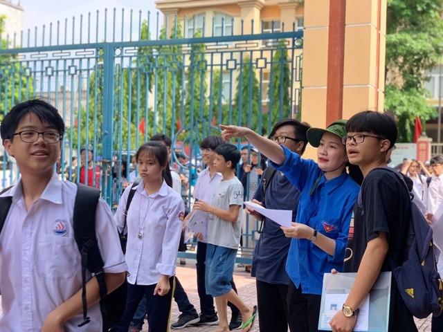 Thành Đoàn Hà Nội đẩy mạnh lực lượng tình nguyện viên khối THPT