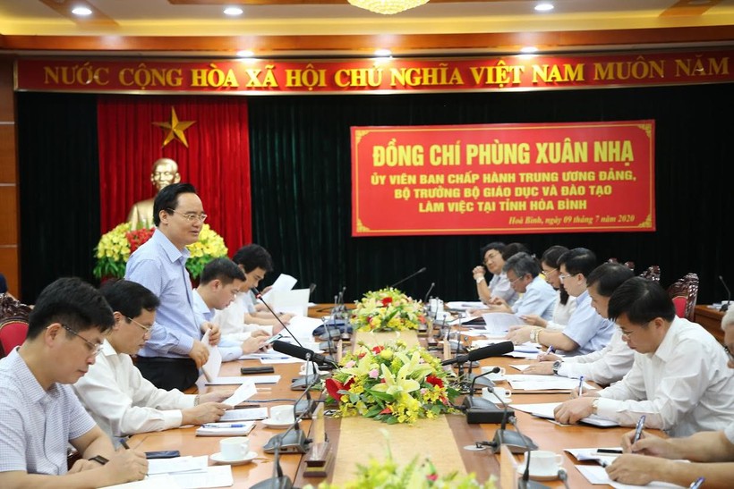 Bộ trưởng Phùng Xuân Nhạ: Tổ chức kỳ thi tốt nghiệp THPT nhẹ nhàng, an toàn, nghiêm túc