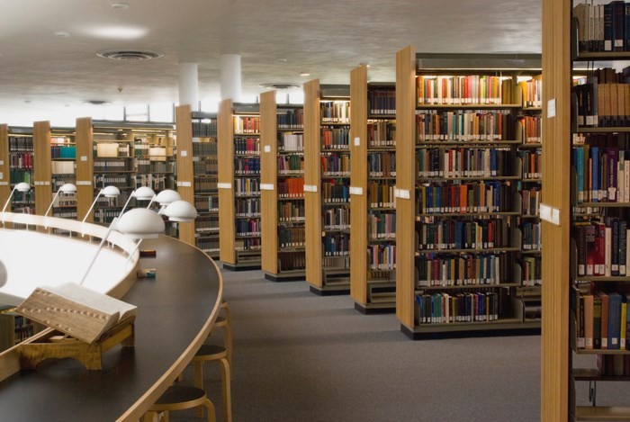 Học sinh thờ ơ, thư viện thành kho chứa sách