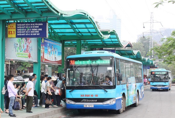 Hà Nội: Xe buýt không chở quá 20 người/ xe