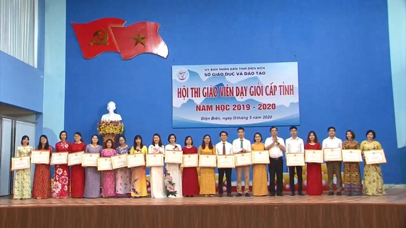 Điện Biên: 342 giáo viên được công nhận giáo viên dạy giỏi cấp tỉnh