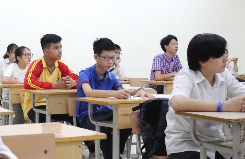 Hà Nội: Lưu ý quan trọng đối với học sinh trúng tuyển vào lớp 10