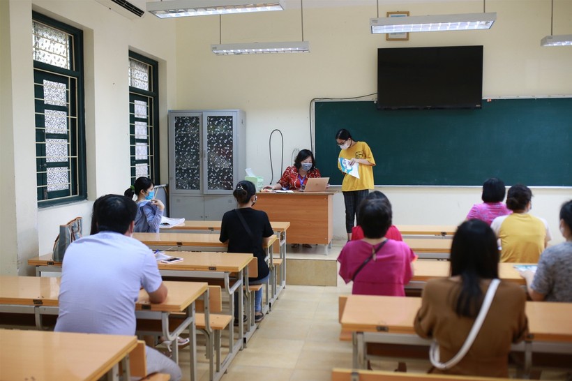 Trường THPT đầu tiên của Hà Nội hoàn thành tuyển sinh vào lớp 10