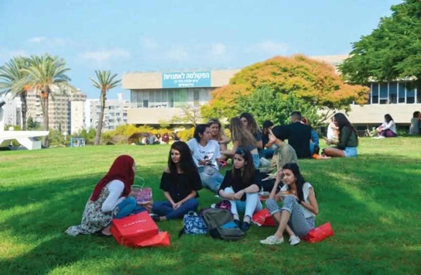 Jerusalem: Các kỳ thi của trường ĐH sẽ được tiến hành trực tuyến