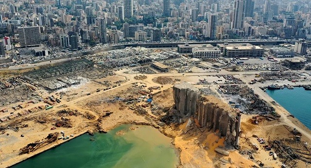 Vụ nổ Beirut tạo hố sâu 43 mét