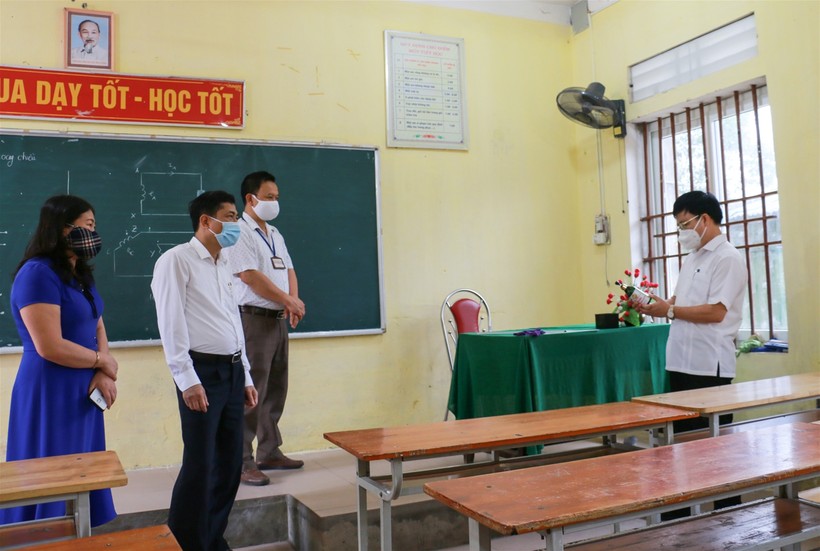 Nghệ An: Tạm dừng cho giáo viên tham quan, tập huấn đến vùng có nguy cơ lây nhiễm dịch