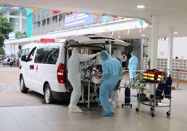 Bệnh viện Chợ Rẫy huy động toàn lực cứu chữa bệnh nhân 91 nhiễm Covid-19