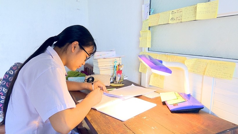 Thái Nguyên: Cô học trò nghèo vượt khó ước mơ trở thành chiến sĩ Công an Nhân dân