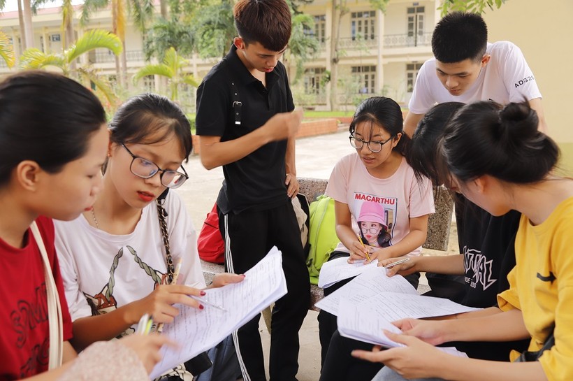 Thái Nguyên: Củng cố kiến thức, chuẩn bị tâm thế cho học sinh trước kỳ thi tốt nghiệp THPT