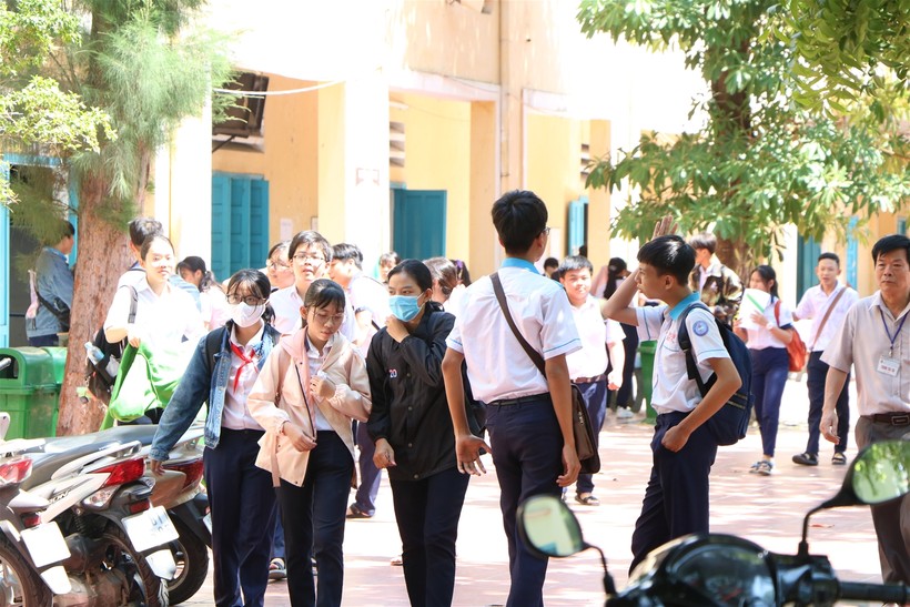 Phú Yên: Công bố điểm chuẩn trúng tuyển thi tuyển sinh lớp 10