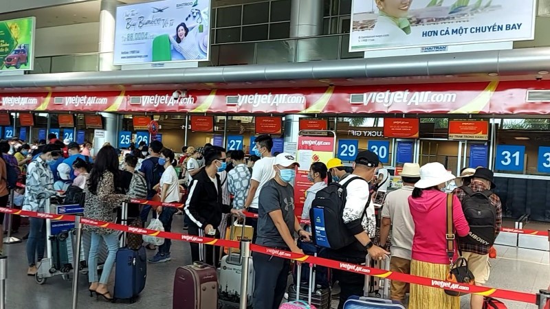 Đà Nẵng: “Giải cứu” 80 nghìn hành khách