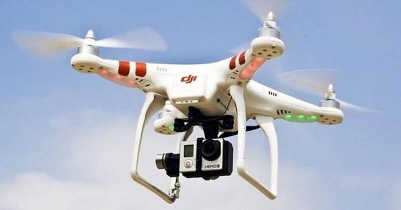 Bộ Quốc phòng đề xuất kiểm soát chặt việc sử dụng flycam