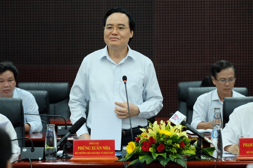 Bộ trưởng Phùng Xuân Nhạ: Đẩy nhanh tiến độ giải phóng mặt bằng gỡ "nút thắt" Làng ĐH Đà Nẵng