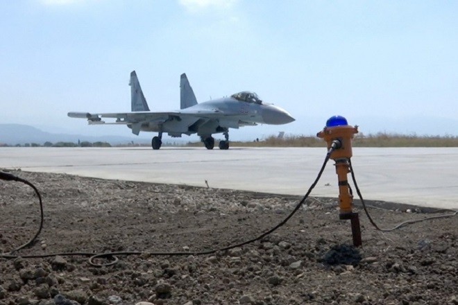 Máy bay quân sự Mỹ tiếp cận khu vực gần căn cứ không quân của Nga tại Syria
