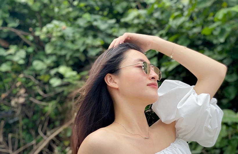 Hoa hậu Lương Thùy Linh khoe body chuẩn tại Phú Quốc