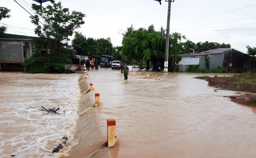 Mưa lớn khiến một huyện của Đắk Lắk bị thiệt hại hơn 51 tỷ đồng