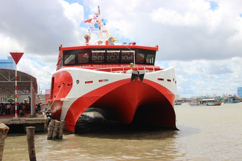 Cận cảnh tuyến tàu du lịch biển, đảo đầu tiên Cà Mau - Nam Du - Phú Quốc