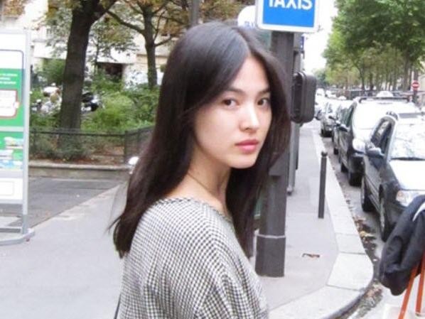 Nhan sắc thật của Song Hye Kyo được chụp bằng camera thường