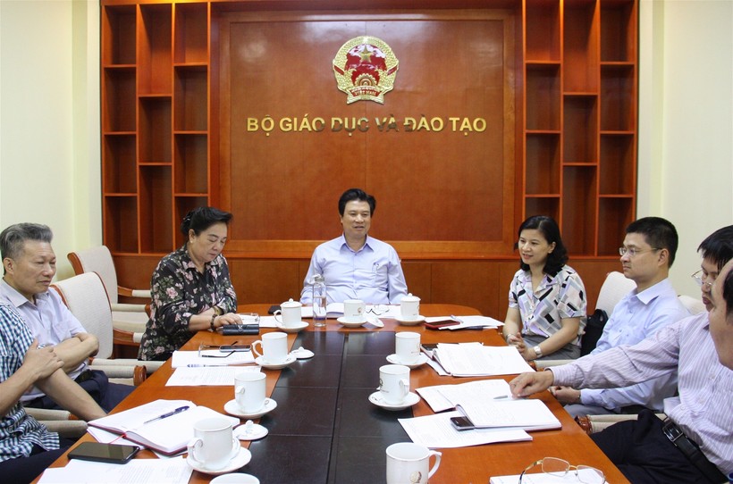 Xây dựng, phát triển công dân học tập ở Việt Nam