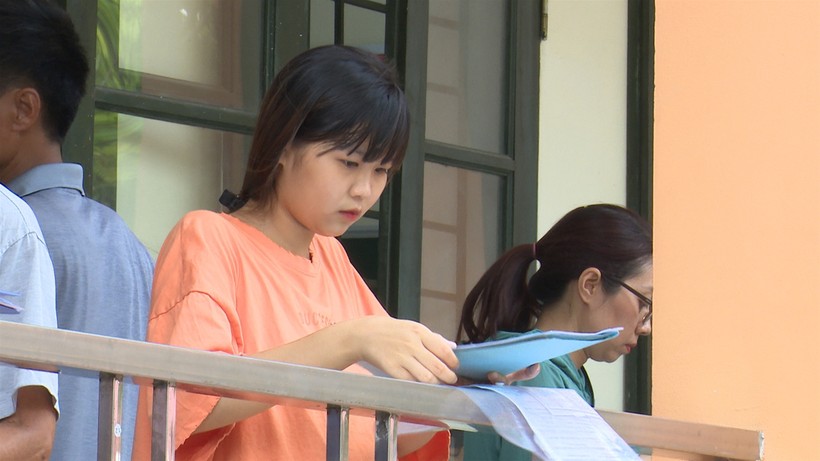 18.777 học sinh Thái Bình làm thủ tục dự thi vào lớp 10