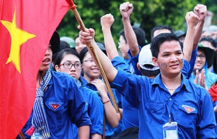 Sinh viên Việt Nam hành động vì biển đảo quê hương