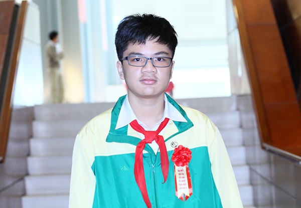 Kỳ thủ 13 tuổi Nguyễn Anh Khôi: “Giành huy chương là yêu nước”