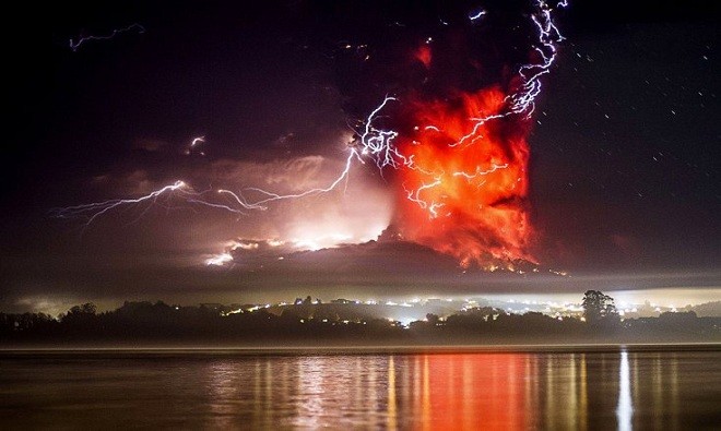 Những vụ phun trào núi lửa dữ dội nhất năm 2015