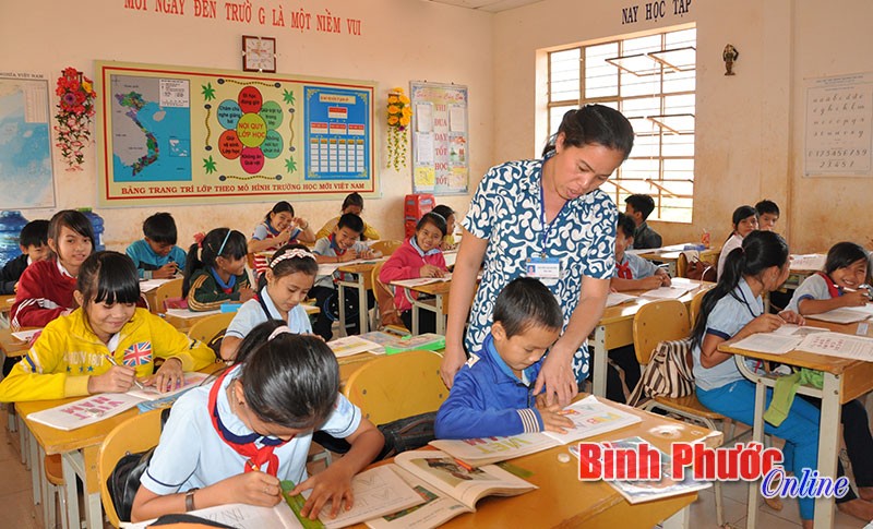 Học sinh trường tiểu học Trinh Hoài Đức học tập tốt hơn từ khi có Chương trình SEQAP hỗ trợ