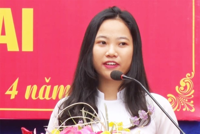 Nguyễn Lê Hoài Anh phát biểu tại lễ vinh danh. Ảnh cắt từ clip.