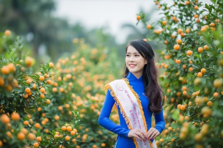 Á khôi 1 nữ sinh viên Việt Nam và dự định lập kênh phát sóng ở Trường Sa