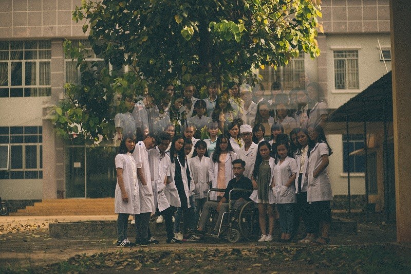 Rùng mình bộ ảnh kỷ yếu “Bệnh viện ma ám” của học sinh Bình Phước