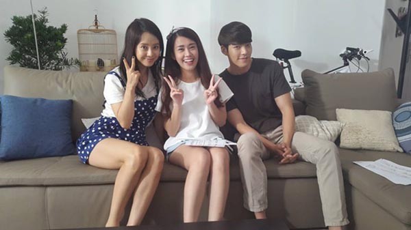 Ít ai còn nhớ Ngọc Thảo (ở giữa - pv) từng đóng phim chung với Kim Woo Bin (bên phải - pv) và Song Ji Hyo (bên trái - pv) từ năm 2014.