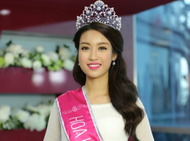 Hoa hậu Đỗ Mỹ Linh chính thức đại diện Việt Nam thi Hoa hậu Thế giới 2017