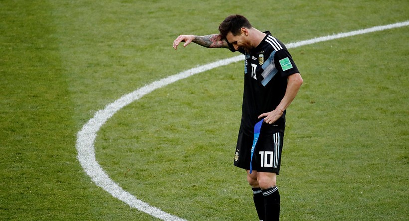 Mẹ của Messi tiết lộ “Messi bật khóc trước những lời chỉ trích”