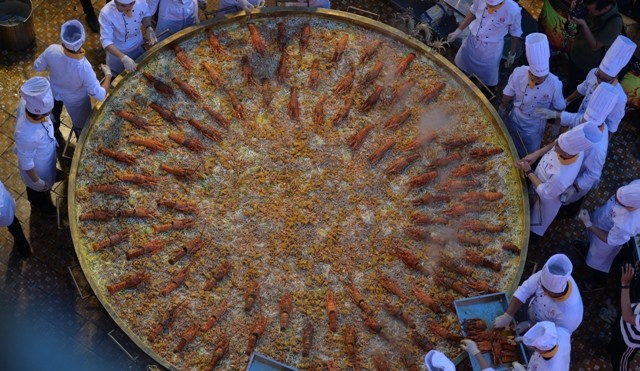 Xác lập kỷ lục Bánh Xèo lớn nhất Việt Nam