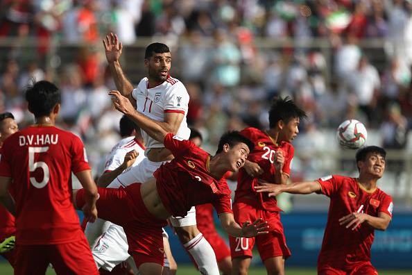 “Messi Iran” tỏa sáng, tuyển Việt Nam thua trận thứ hai ở Asian Cup
