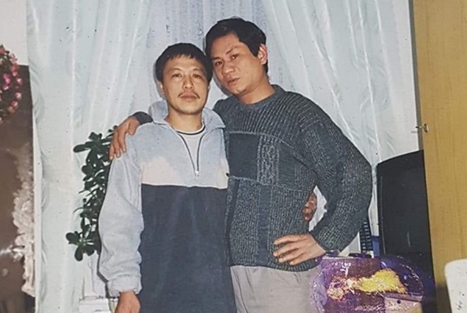 Ông Phạm Văn Hải (phải) trước khi mất tích