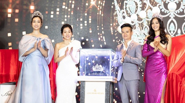 Hé lộ những vật phẩm quyền lực trong đêm đăng quang Miss World Việt Nam 2019