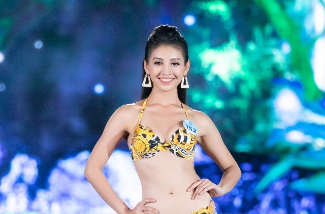 Thí sinh Miss World Vietnam 2019 “đốt mắt” khán giả trong phần thi “nóng” nhất đêm chung kết