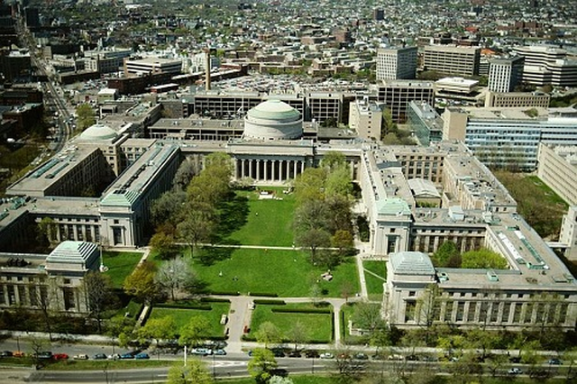 Viện công nghệ Massachusetts.