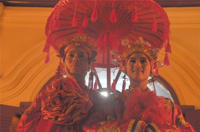 Tái hiện đám cưới của công chúa triều Nguyễn tại cung Trường Sanh (Đại nội Huế) ngày 10/4/2012. Ảnh: Tuoitre.vn.