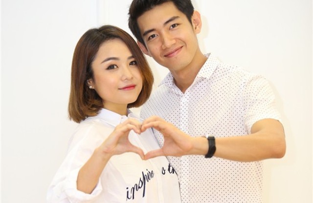 Nữ ca sĩ Thái Trinh đã chính thức công bố chuyện chia tay biên đạo múa Quang Đăng.