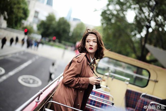 Nữ diễn viên Trần Kiều Ân chia sẻ loạt ảnh cô đi du lịch London.