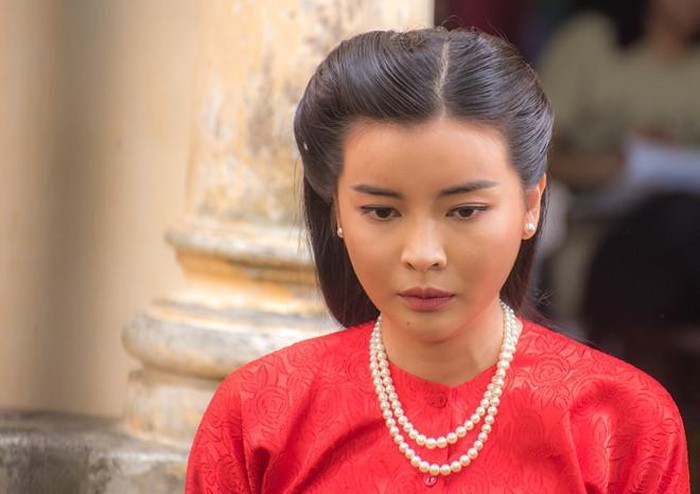 Cao Thái Hà đóng vai mợ Hai độc ác trên phim.