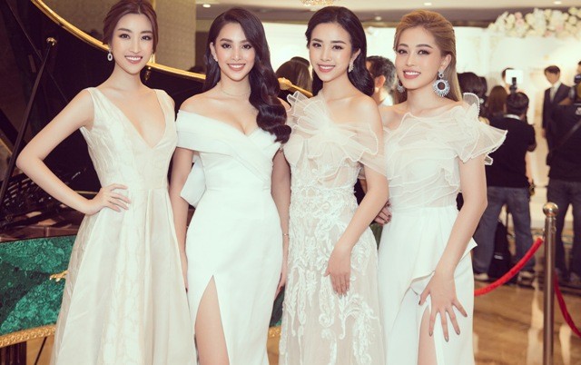 Hoa hậu Mỹ Linh, Tiểu Vy đọ sắc cùng Á hậu Phương Nga, Thúy An.